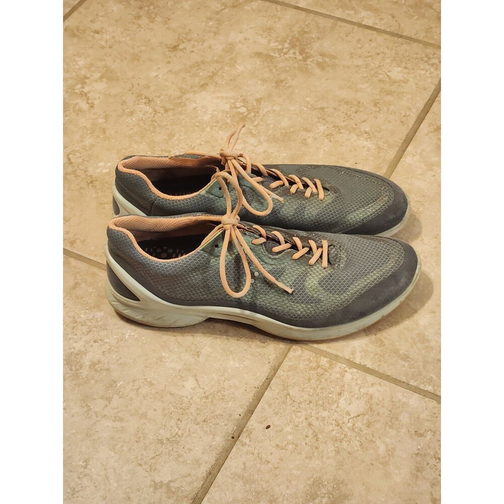 ECCO Biom Fjuel Running Shoes Women's Size 10 Gray Green Lace-Up Sneakers